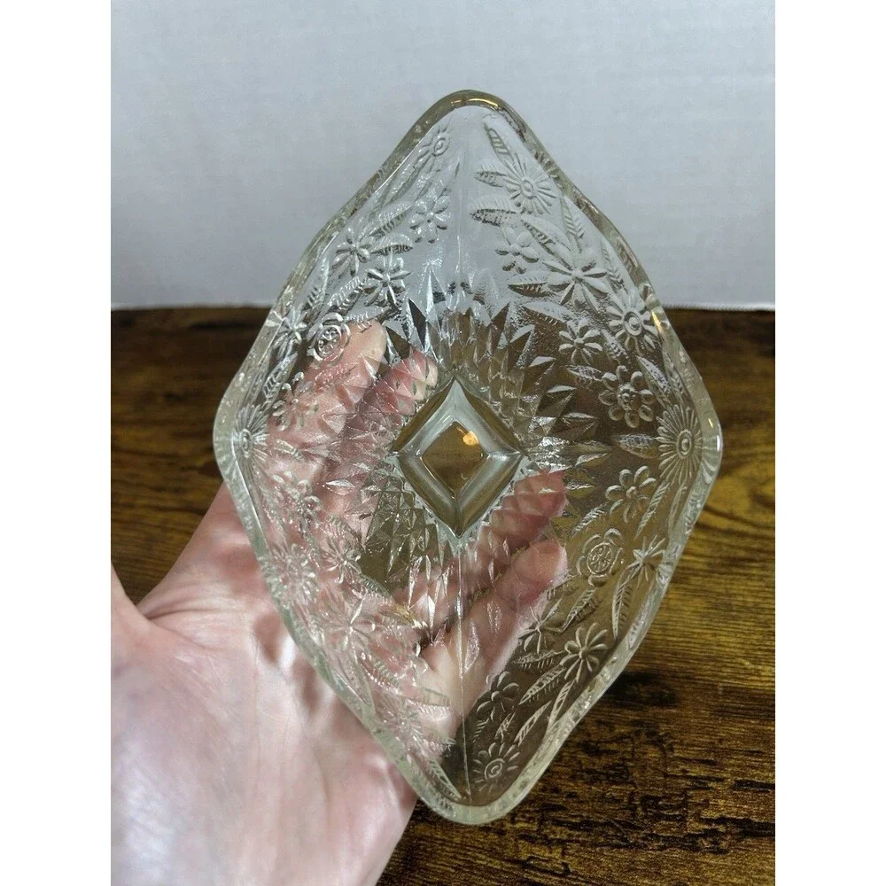 Vintage Clear Glass Pedestal Candy Dish Daisy Floral Diamond Footed Bowl Decor